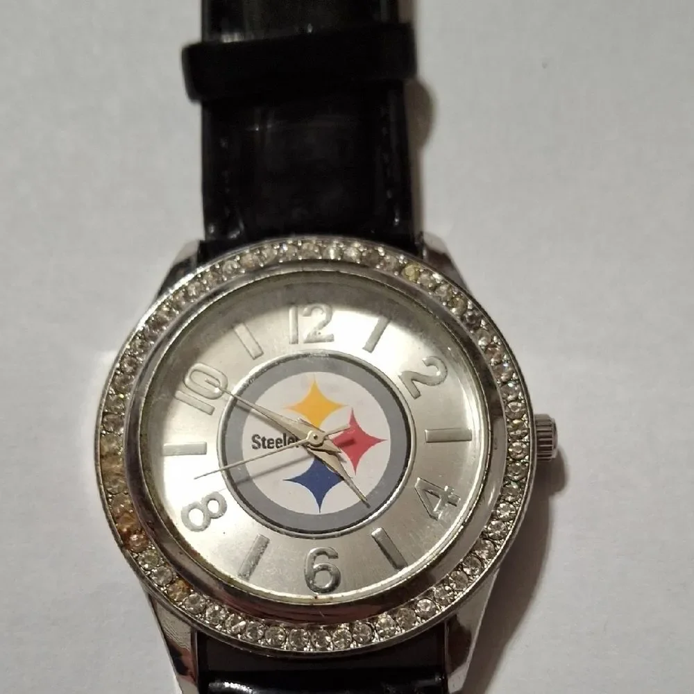 Classic Black Leather Strap Watch with Pittsburg Steelers